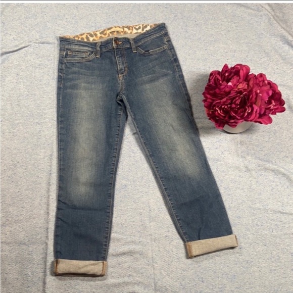 👖 Joe’s “Wild” Cropped Distressed Ankle Jeans 👖 - Picture 4 of 13